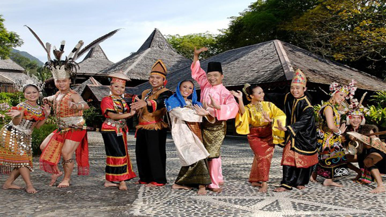 Khám Phá Văn Hóa Malaysia