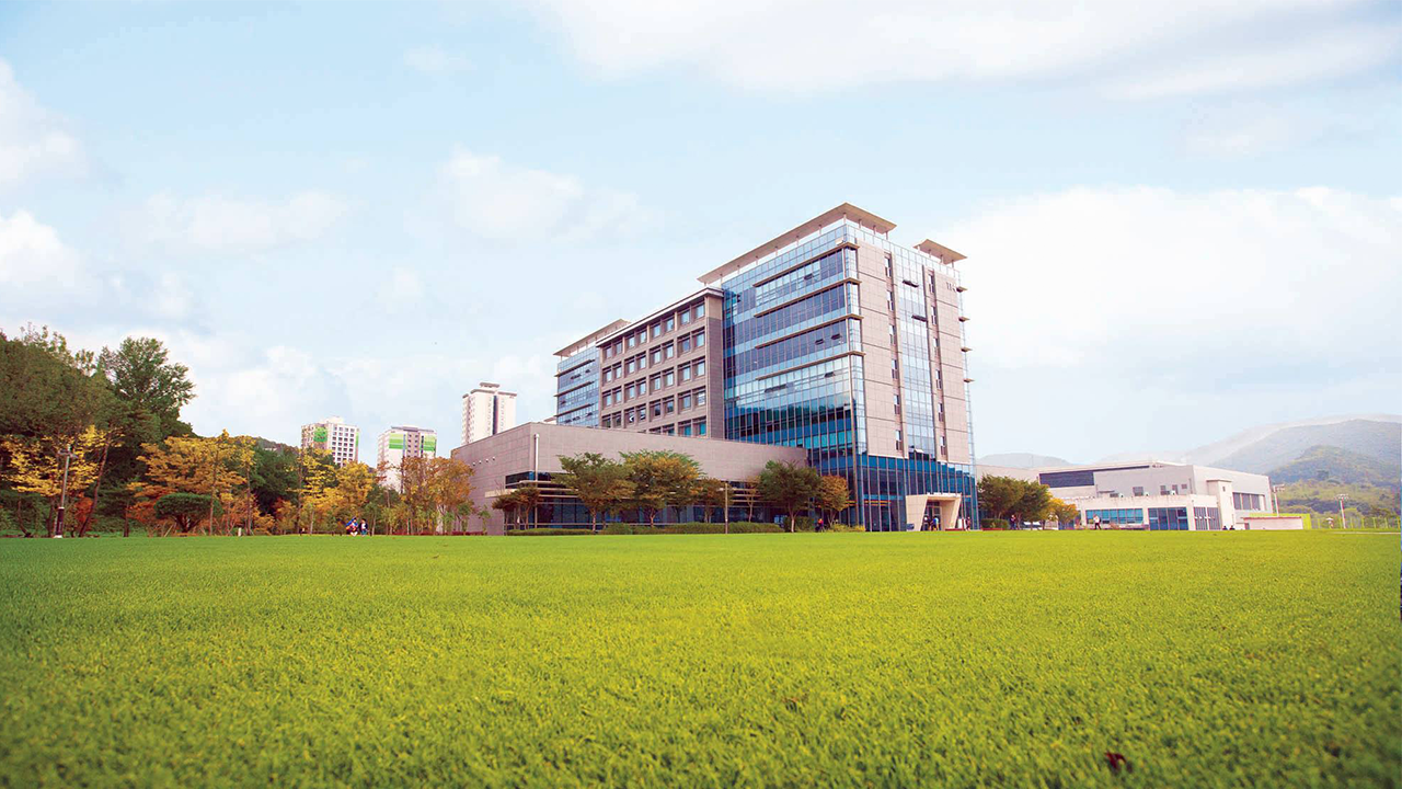 Học Bổng Toàn Phần - Ulsan National Institute of Science and Technology, Hàn Quốc